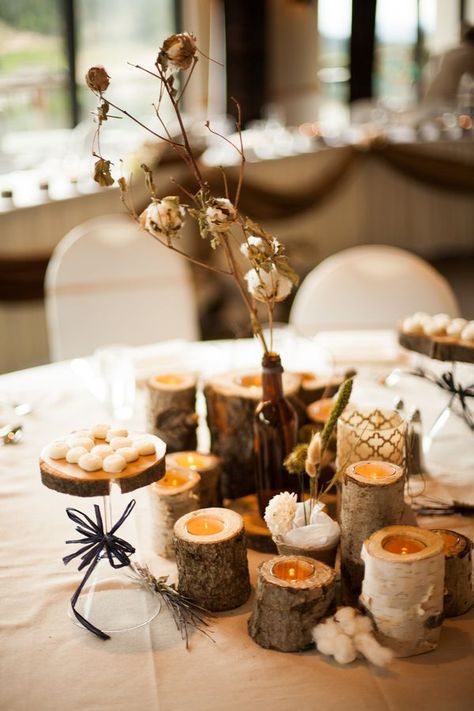 Colorado Mountain Wedding - Rustic Wedding Chic Wedding Table Decorations Elegant, Winter Mountain Wedding, Diy Wedding Centerpieces, Winter Wedding Centerpieces, Southern Wedding Inspiration, Winter Wedding Bouquet, Aspen Wood, Diy Table Decor, Winter Wedding Flowers