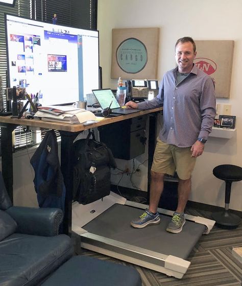 Treadmill Desk Diy, Programmers Desk, Tech Home Office, Walking Treadmill, Treadmill Desk, Standing Desk Office, Dream Desk, Be Your Best Self, Apartment Makeover