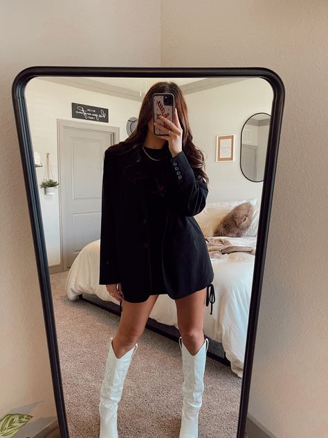 black & white inspo | cowboy boots | aesthetic Two Tone Cowboy Boots Outfit, Black Outfit White Cowboy Boots, White Cowboy Boots Outfit Aesthetic, Outfits With White Boots Summer, Black Dress And White Boots, Fancy Cowboy Boots Outfit, Winter White Cowboy Boots Outfit, White Cow Boots Outfit, Long White Boots Outfit Winter