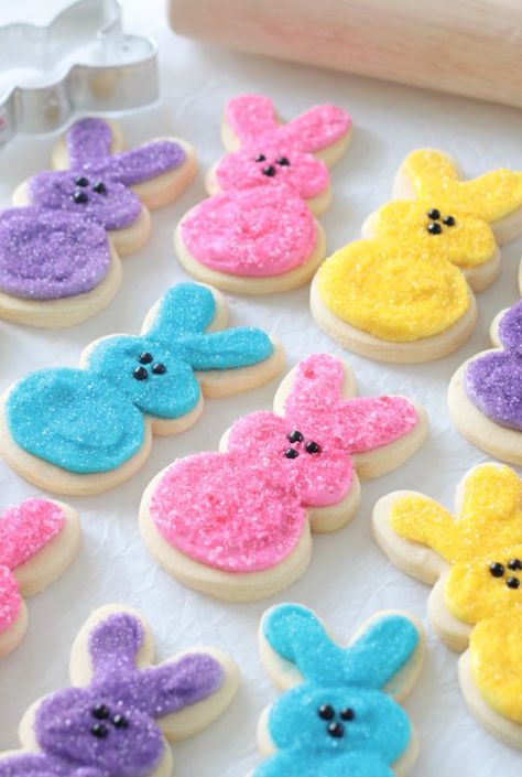 Decorated Bunny Cookies, Bunny Sugar Cookies, Cookies Spring, Rainbow Sugar Cookies, Sweet Sugarbelle, Easter Bunny Cookies, Easter Snacks, Easter Sugar Cookies, Easter Sweets