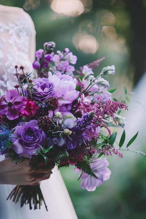 90+ Purple Wedding Bouquets that Add a Touch of Class | Matched Hearts Green Fall Weddings, Violet Bouquet, Dahlia Wedding Bouquets, Violet Shades, Brides Flowers Bouquet, Purple Flower Bouquet, Fall Wedding Bridesmaids, Wildflower Wedding Bouquet, Purple Bouquets