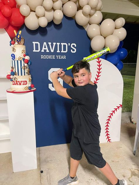 Baseball Party Photo Backdrop, Baseball Party Backdrop Ideas, Baseball Backdrop Ideas, Baseball Birthday Backdrop, Baseball Backdrop, Baseball Birthday Party Ideas, Baseball Banquet, Baseball Theme Birthday, Baseball Ideas