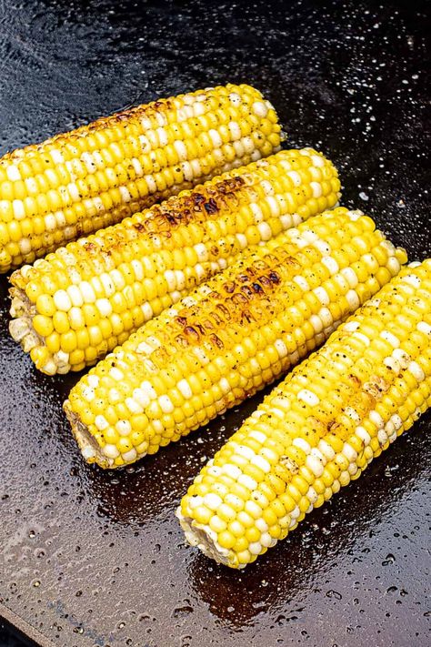 Golden, grilled to perfection, and bursting with flavor: that's Blackstone grilled corn on the cob! 🌽🌟See new recipes on the Sip Bite Go youtube channel. Blackstone Corn On The Cob, Recipe For Corn On The Cob, Blackstone Corn, Corn On The Con, Corn Recipes Cob, Blackstone Grill Recipes, Grilled Corn On Cob, Blackstone Ideas, Blackstone Recipe