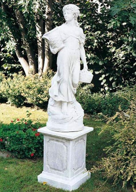 VENUS STATUE PEDESTAL BASE FOR APHRODITE PAESANELLA Statue Pedestal, Italian Statues, New England Garden, Formal Garden Design, Gothic Garden, Roman Sculpture, Antique Stone, Stone Statues, Marble Statues