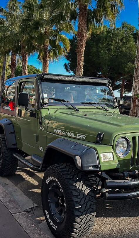 Forest Green Jeep Wrangler, Dark Green Jeep Wrangler, Green Jeep Wrangler Aesthetic, Green Jeep Aesthetic, Jeeps Aesthetic, Sage Green Jeep, Cannes Beach, Jeep Aesthetic, Green Jeep Wrangler