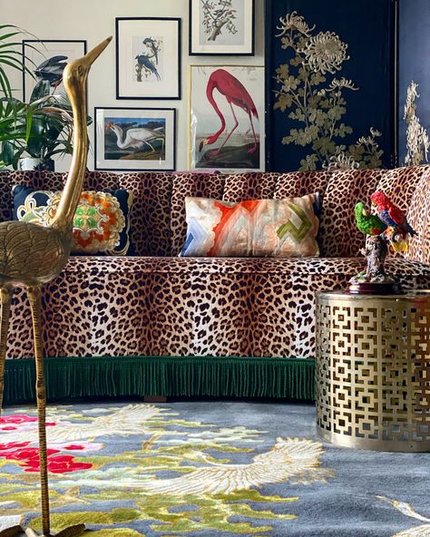 Going for gold - Wendy Morrison Design - Hand Knotted Rugs Jungle Rug, Wendy Morrison, Room Images, Maximalist Interior, Maximalist Decor, Maximalism, Eclectic Interior, Eclectic Home, Eclectic Decor