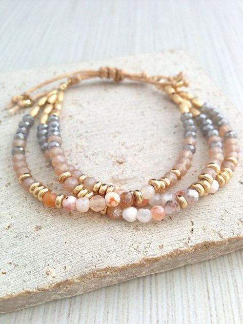 Marble Bracelet, Boho Jewelry Diy, Diy Jewelry To Sell, Boho Necklaces, Crafting Jewelry, Lava Beads, Bracelet Ideas, Beaded Bracelets Diy, Bead Bracelets