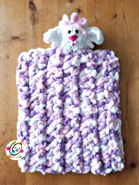 Free Pattern: Loop-It Lovey ~ Snappy Tots Loop Yarn Stuffed Animal, Loopy Yarn Projects Easy, Loop Yarn Baby Blanket, Loop Yarn Projects, Loop Yarn Patterns, Loop Yarn Blanket Pattern, Crochet Lovies, Diy Knitting Projects, Yarn Animals