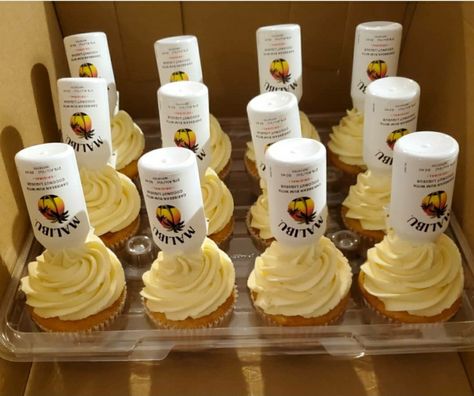 Guy Birthday Cupcakes, 21st Birthday Cupcakes Alcohol, Alcohol Birthday Decorations, Malibu Rum Cupcakes, Malibu Rum Cake Design, Malibu Rum Party Theme, Liquor Cupcakes Ideas, 21st Bday Cupcake Ideas, Cupcakes With Shots On Top