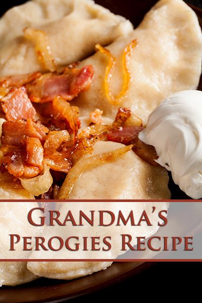 Perogie Dough Recipe, Slavic Recipes, Pierogies Homemade, Pierogi Recipes, Homemade Perogies, Pierogi Filling, Norwegian Recipes, Perogies Recipe, Ukrainian Food