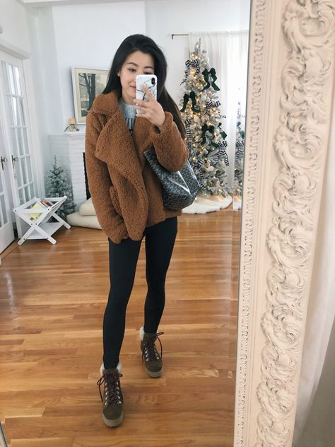 petite fit review // teddy jacket + sam edelman hiker boots