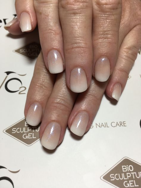 Nail Designs Faded French, Ombre Taupe Nails, Ombre Champagne Nails, Brown Ombre French Nails, Beige Nails Ombre, Ombre Tan Nails, Tan Ombré Nails, Brown Ombre Dip Nails, Mocha Ombre Nails