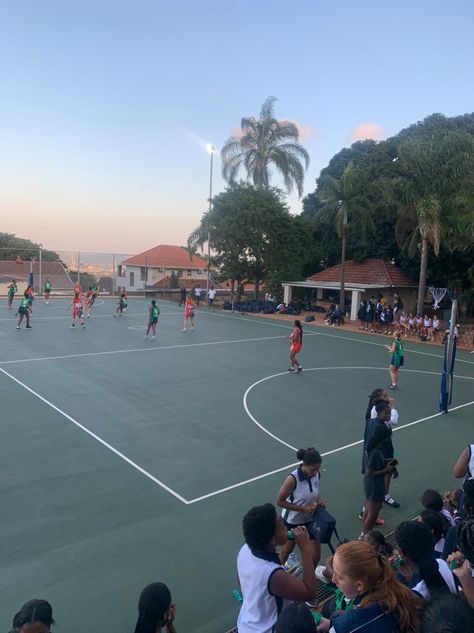 Netball Court Aesthetic, Netball Aesthetic, Netball Pictures, Netball Coaching, Netball Court, Netball Games, Netball Coach, Hamilton College, Aesthetic Sports