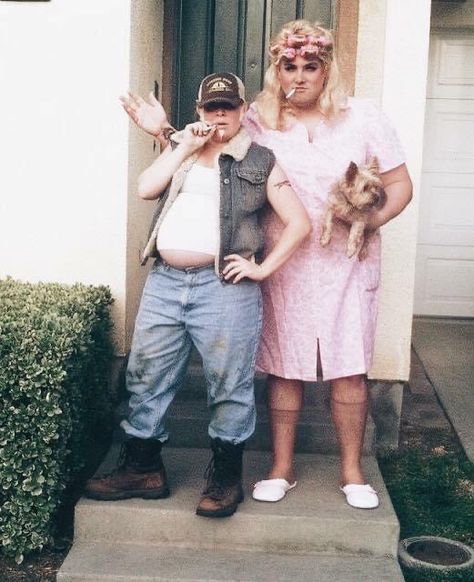 Hilarious Pregnant Halloween Costumes, Funny Pregnant Halloween Costumes Family, White Trash Family Costume, Halloween Costumes For Pregnant Women Couples, Funny Pregnancy Halloween Costumes, Funny Pregnant Couple Halloween Costumes, Pregnant Couples Costumes, Couples Pregnancy Halloween Costumes, Pregnancy Couple Halloween Costumes