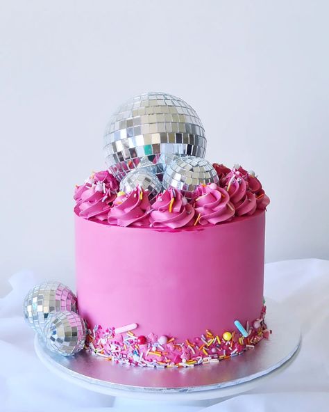 Get ready to dance the night away with this dazzling disco ball cake 💃🪩 {Disco cake} #discoballdecor #discoballcake #hotpinkcake #discotheme #discoverglobe #discoera #discoballbirthdaycake #discobirthdayparty #discobirthday #tarneit #truganina #mambourin #rockbank #mtatkinson #carolinesprings #taylorslake #manorlakes #pointcookmums #pointcookcakes #pointcook #sanctuarylakes Hot Pink Cakes, Pop Star Party, Disco Cake, Disco Theme Party, Dance Party Birthday, Disco Birthday Party, Big Company, Disco Theme, 70s Party