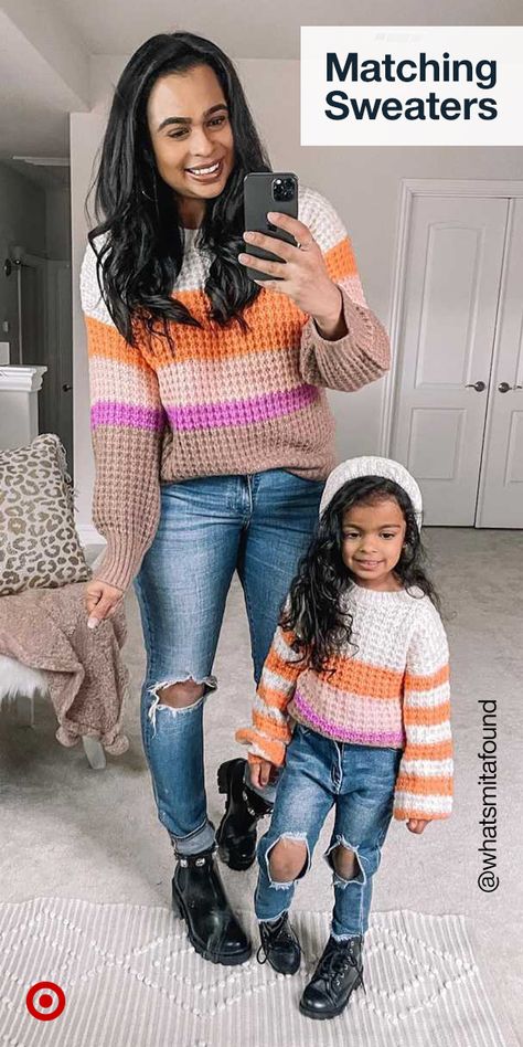 Cute Matching Mom And Daughter Outfits, Mommy And Me Sweaters, Momma And Daughter Matching Outfits, Mama And Daughter Outfits, Mommy And Me Fashion, Matching Outfits For Mom And Daughter, Shein Mommy And Me Outfits, Mom And Daughter Fall Outfits, Mommy And Me Shoes