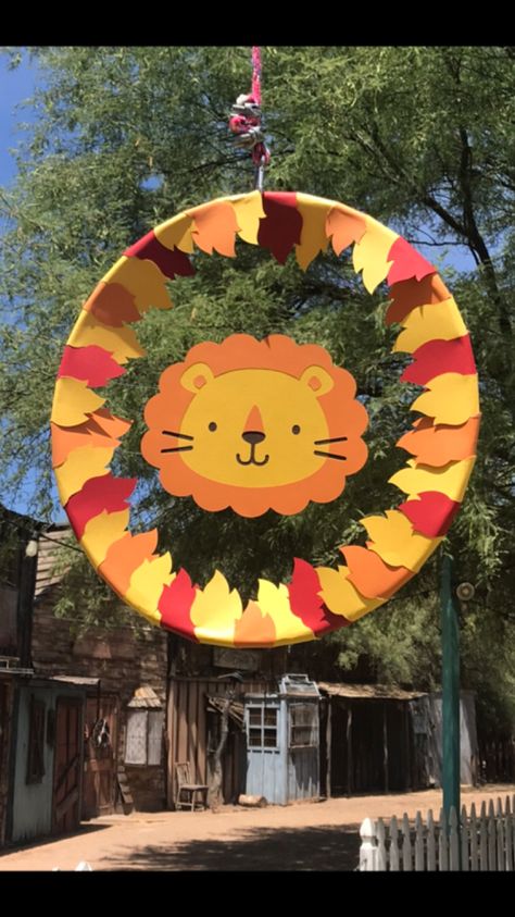 Circus Birthday Decorations, Circus Animal Decorations, Big Top Circus Party Decorations, Circus Ideas Decoration, Circus Themed Decor, Circus Theme Birthday Party Decorations, Circus Theme Decor, Circus School Theme, Circus Party Ideas Decoration