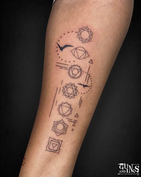 7 Chakras tattoo at @gunsandinkstattoos . . . . . #7chakras #7chakrastattoo #gunsandinkstattoos #besttattoostudioinhyderabad #tattoostudioingachibowli #hyderabad #gachibowli #femaletattooartist #tattootraining #tattootrainingcourse #tattootraininginstitute #smalltattoo #minimaltattoo #minitattoo #tattoostudioingachibowli #artist #artistsoninstagram #artoftheday #artstudio #hyderbadtattoostudio #hyderabadtattooartist #hyderabadtattoos #hyderabadtattooschool #indiatattoos #artistsoninstagram #... Simple Chakra Tattoo, Sanskrit Tattoo Men With Meaning, Hakhamaneshian Tattoo, Seven Chakra Tattoo, Crown Chakra Tattoo, Sacral Chakra Tattoo, 7 Chakras Tattoo, Chakras Tattoo, Massage Tattoo