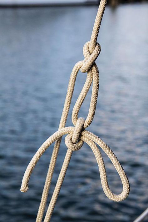 The Knot You Never Thought You Needed | Cruising World Sailing Knots, Camping Knots, Loop Knot, Best Knots, Survival Knots, Knots Guide, Knots Diy, Rope Knots, Patio Furniture Ideas