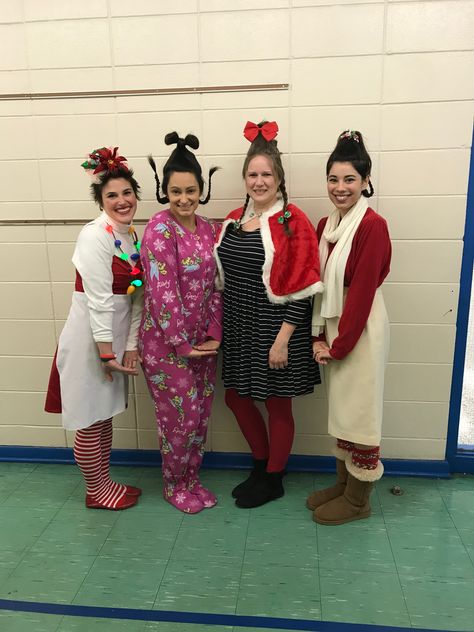 Who’s for Grinch day! Grinch School Spirit Week, The Grinch Characters Costumes, Whoville Dress Up, Grinch Whoville Costumes, Who Costume Whoville, Who Outfits Grinch, Who From Whoville, Dress Like A Who From Whoville, Grinch Group Costume