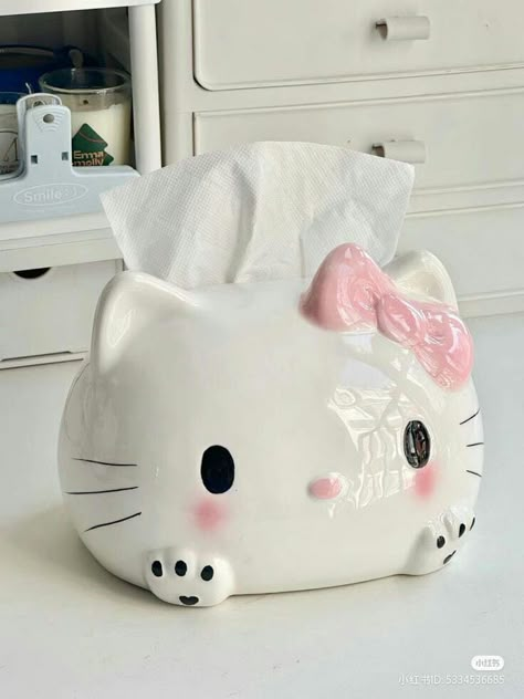 Tissue Box Crafts, Room Decor Desk, Hello Kitty Ceramic, Hello Kitty Bedroom, Hello Kitty Room Decor, Images Hello Kitty, Hello Kitty House, Hello Kitty Rooms, Hello Kitty Themes