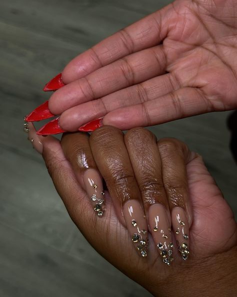 Almond red bottoms ✨💋💄 #nails #nailsofinstagram #nailart #acrylicnails #pinknails #whitenails #gelnails #naildesigns #jacksonmsnailtech #freestylenails #longnails #goldnails #gelpolish #glitternails #redbottomnails nails #nailstyle #longnails #almondnails #coffinnails #manicure #atlantanailtech #ombrenails #atlnailtech #explorepage Red Bottom Christmas Nails, White Nails W Red Bottoms, Red Nail Bottoms, Black Nails W Red Bottoms, Redbottom Nails Acrylic, Nude Red Bottom Nails, Red Bottom Nails, Red Bottoms, Gold Nails