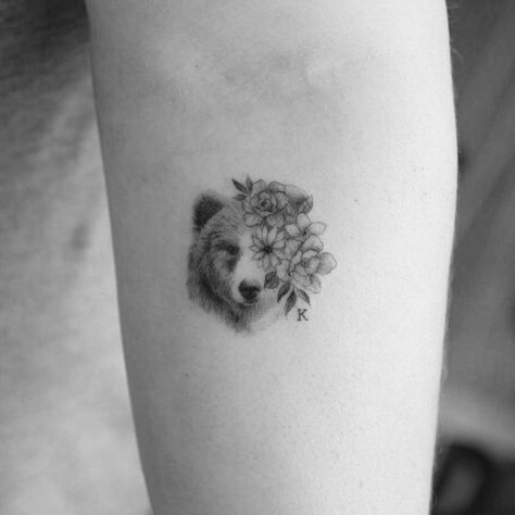 Bear And Floral Tattoo, Dainty Bear Tattoos For Women, Delicate Bear Tattoo, Bear And Rose Tattoo, Bear Tattoo Feminine, Brown Bear Tattoo For Women, Flower Bear Tattoo, Feminine Bear Tattoo For Women, Cute Bear Tattoo For Women