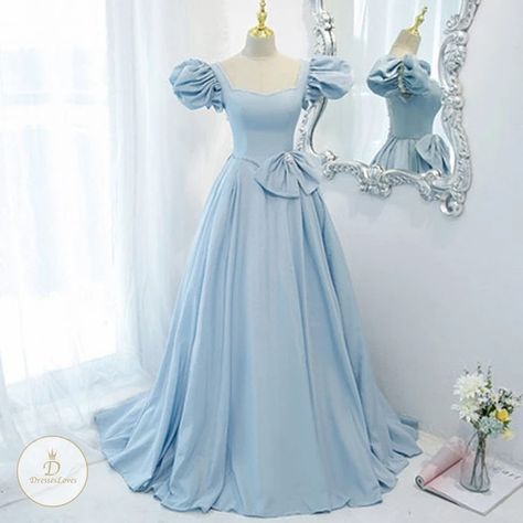 Elegant Vintage Dresses, Bridal Bustier, Vintage Dress Blue, Midi Gowns, Empire Wedding Dress, Audrey Hepburn Style, Stunning Prom Dresses, Prom Dresses 2021, Hepburn Style