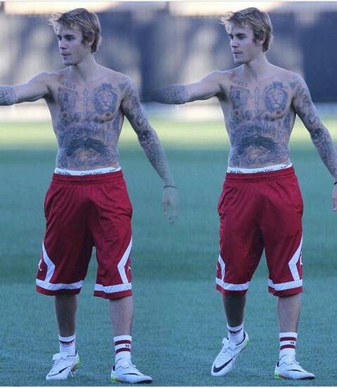 07/11Jerry Justin Bieber Jerry, Justin Beiber Shirtless, Justin Bieber And Selena, Bieber Fever, Justin Bieber Images, Playing Soccer, Justin Bieber Photos, Jaden Smith, I Love Justin Bieber