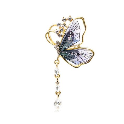 PRICES MAY VARY. The butterfly brooch adopts flying butterflies as its design inspiration, lively and cute, showcasing your beauty and taste. Each brooch is made of sparkling diamonds and natural zircon, making it even more dazzling. The exquisite production process ensures the glossiness of the brooch, prolongs its lifespan, and can be used for a long time. This brooch is suitable for wearing in various scenarios, such as birthdays, parties, weddings, holidays, anniversaries, and other occasion Hummingbird Jewelry, Artist Jewelry, Pins Brooch, Brooch Fashion, Fashion Butterfly, Butterfly Pin, Crystal Butterfly, Lady Girl, Butterfly Brooch