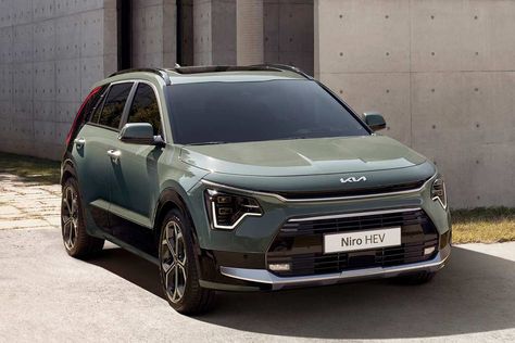 Kia Corporation has revealed the all-new Kia Niro at the 2021 Seoul Mobility Show, which aims to make sustainable mobility accessible for everyone. Mercedes Benz Classes, Bike Motor, Kia Niro, Connected Car, Hyundai Motor, Crossover Suv, Hybrid Car, Lamborghini Huracan, Kia Sportage