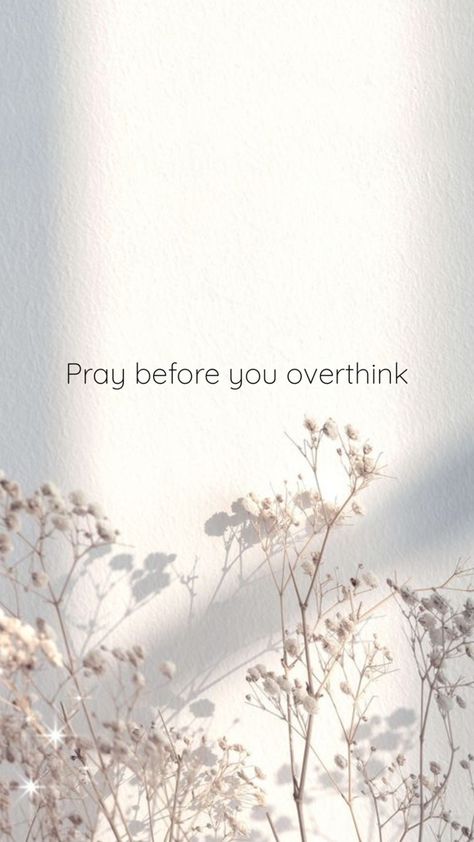 Christian wallpaper aesthetic Pray Aesthetic, Pretty Christian Wallpaper, Teen Aesthetic, God Is For Me, Walk In Love, Christian Journaling, Powerful Bible Verses, Jesus Wallpaper, Christian Messages