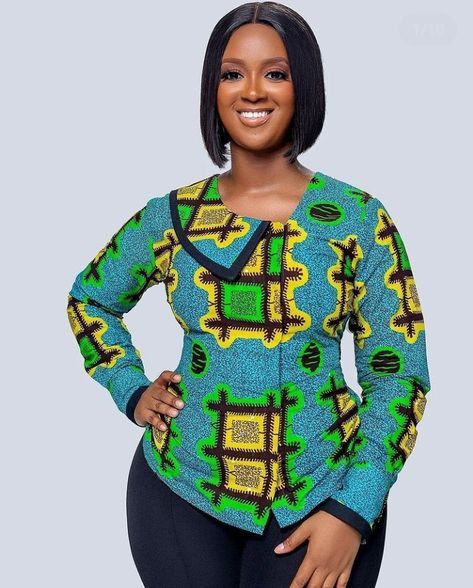 African Tops For Women, Kitenge Designs, Stylish Naija, Ankara Tops, African Tops, African Wear Styles For Men, African Print Tops, African Dresses For Kids, African Fashion Designers