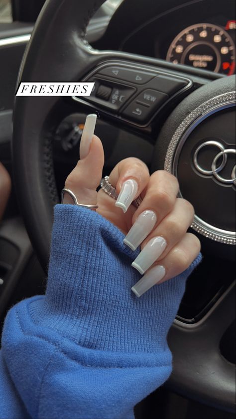 Nails Asthetic Picture, Car Nail Picture, Hair Nails Lashes Done Aesthetic, Getting Nails Done With Friends Aesthetic, Nail Asthetic Pics, Nails In Car Pic, Fox Nails, Acrylic Nails Nude, Summer Gel Nails