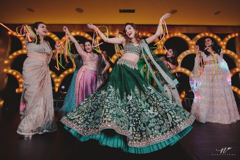 50 Punjabi Wedding Songs For Bollywood Dance Performance भारतीय दुल्हन संबंधी, Ladies Sangeet, डिजाइनर कपड़े, Designer Bridal Lehenga, Anita Dongre, Green Lehenga, Indian Bridal Outfits, Lace Mermaid, Lehenga Designs