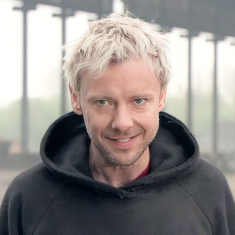 Simm Master Icon/pfp Simm Master, Doctor Who Actors, John Simm, David Tennant Doctor Who, 10th Doctor, Tenth Doctor, Torchwood, Fictional World, Icon Pfp