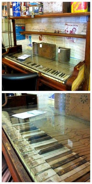 14258286264 Piano Redo, Piano Desk, Old Piano, Piano Art, Old Pianos, Piano Bar, Dream Book, Up House, Design Del Prodotto