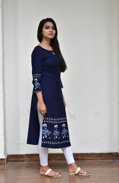 Kurti Leggings Style, Kurti Stitching, Straight Kurti Designs, Stylish Kurtis Design, Blue Patterns, Girls Dresses Diy, Simple Kurta Designs, Simple Kurti Designs