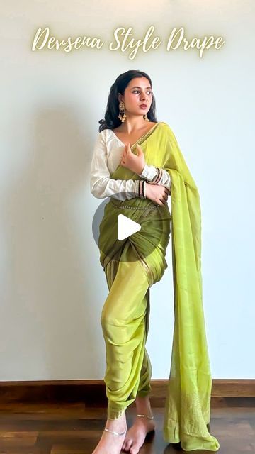 Saree Tutorial, Blouse Design Ideas, Full Sleeves Blouse, Saree Drape, Saree Wearing, Saree Wearing Styles, Pista Green, Saree Draping Styles, Full Sleeve Blouse