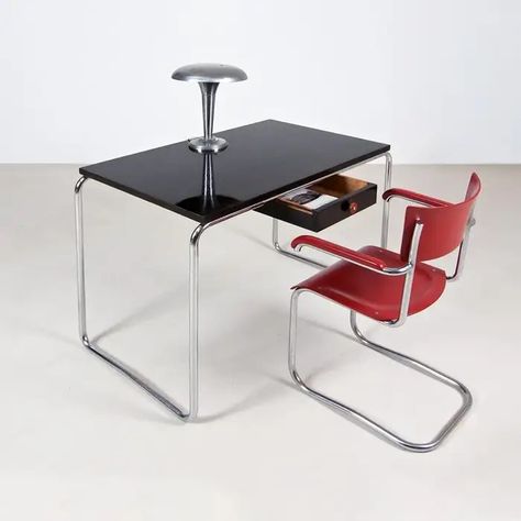 Bespoke Modernist Tubular Steel Table in Chromed Metal and Glossy Lacquered Wood For Sale at 1stDibs Tubular Steel Furniture, Wood Work Table, Wood For Sale, Artichoke Lamp, Mini Desk, Woodworking Table, Metal Desks, Lacquered Wood, Writing Table