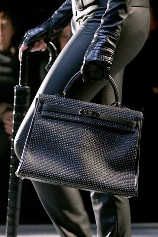 hermès.kelly.studded.no words. (f.w2013) via: bag snob Shoes Tie, F1 Wags, Hermes Kelly Bag, Men Bag, Fashion Glamour, Bag Obsession, Kelly Bag, Handbag Heaven, Beautiful Handbags