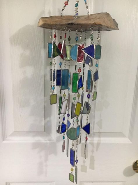 Glass Mobile, Copper Beech, Yellow Door, Glass Art Pictures, Decorative Crafts, Glass Wind Chimes, Y 15, Stained Glass Birds, Wine Glass Art