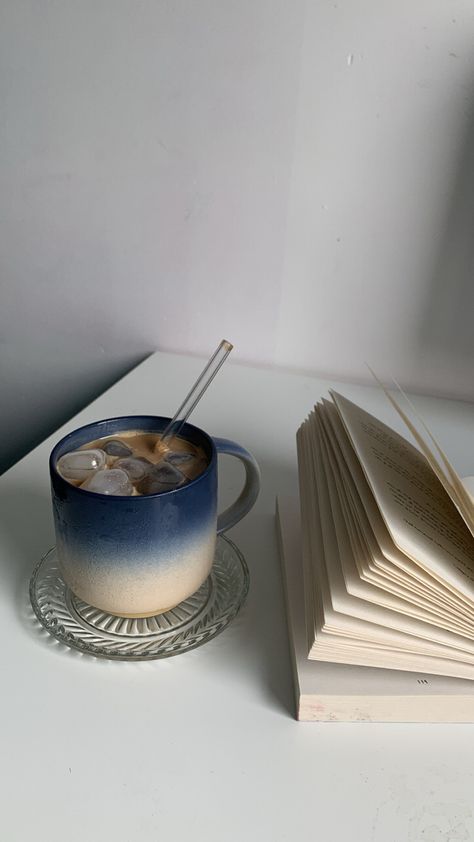 Blue Diary Aesthetic, Blue Lifestyle Aesthetic, Coffee Aesthetic Blue, Blue Coffee Aesthetic, Photo Bleu, Daily Routine Planner, Subtle Nails, Pause Café, Creative Coffee