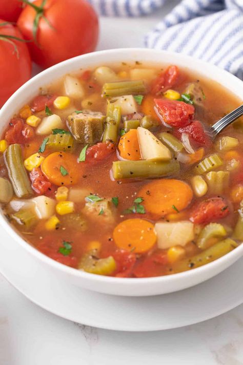 Only 10 minutes of prep time is needed for this comforting, hearty, and satisfying Easy Crock Pot Vegetable Soup! Vegetable Soup Crock Pot Healthy, Easy Crockpot Vegetable Soup, Vegetable Soup In Crockpot, Crockpot Vegetable Soup Recipes, Vegetable Soup With Okra, Crock Pot Veggie Soup, Crockpot Veggie Soup, Crockpot Chicken Vegetable Soup, Vegtable Soup Recipes