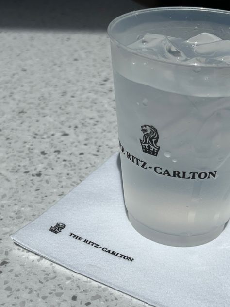 Glass of ice water on a napkin at the Ritz-Carlton. Aesthetic. Neutral. Naples, Florida Ritz Carlton Aesthetic, Naples Florida Aesthetic, Ritz Aesthetic, Ice Water Aesthetic, Glass Of Ice Water, 2023 Vibes, Iced Water, Aesthetic Neutral, Water Aesthetic