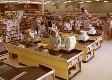 70s Interior, Vintage Memory, Good Ole, Grocery Shop, Sweet Memories, Great Memories, The Good Old Days, Estilo Retro, Memory Lane