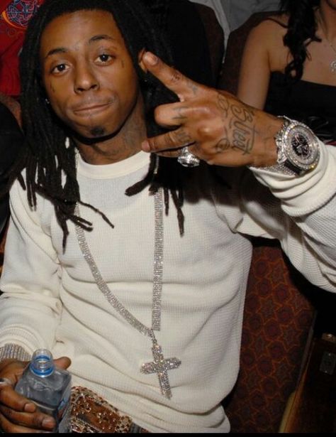 Lil Wayne Lil Wayne And Lauren London, Old Rapper Pics, Young Lil Wayne, Old Rappers Aesthetic, Lil Wayne Pfp, Lil Wayne Meme, Lil Wayne 2000s, Lil Wayne Aesthetic, Lil Weezy