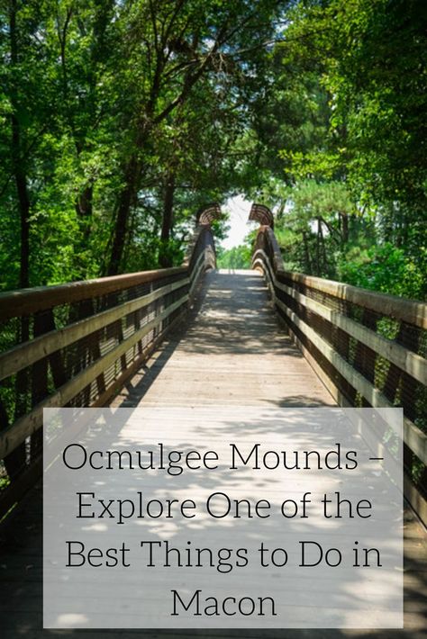 Who would have thought that an area of historic Native American mounds would be such an interesting experience? That’s exactly what we thought before heading to Ocmulgee National Monument in the heart of Macon, Georgia. If you are looking to find the best things to do in Macon, this is certainly one of the more popular choices and with good reason. Macon Georgia, Georgia Vacation, Us Travel Destinations, Girls Getaway, Asia Travel Guide, Usa Travel Destinations, Amazing Travel Destinations, On The Road Again, United States Travel