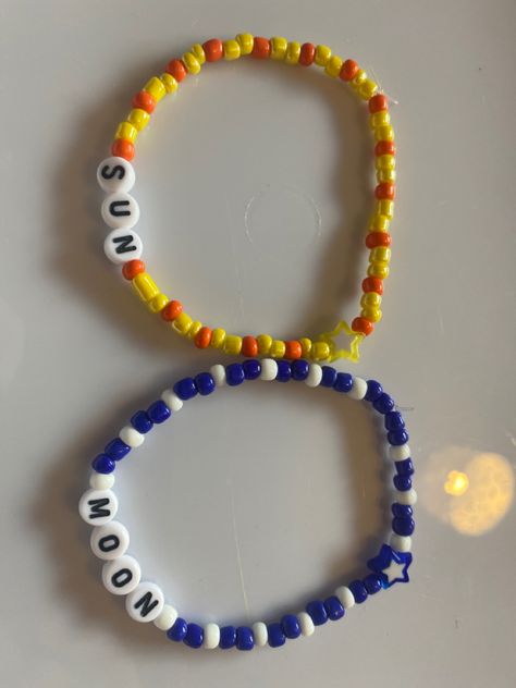 Pony Beaded Bracelet Ideas, Funny Bead Bracelet Words Ideas, Bracelet Ideas Beaded Words Funny, Bff Bracelets For 2 Clay Beads, Bracelet Ideas With Seed Beads, Matching Seed Bead Bracelets, Sun Moon Bracelet, Braclets Ideas Beads, Beaded Bracelets Ideas Words