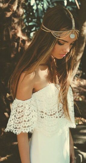 Boho white dress Bohemian Schick, Inka Williams, Boho Makeup, Moda Hippie, Boho Mode, Mode Hippie, Estilo Hippie, Stil Boho, Hippie Look